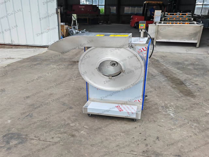 Potato slicing machine