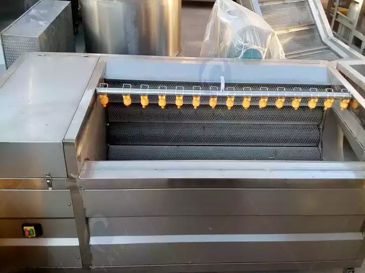 Machine à laver et éplucher les pommes de terre à vendre