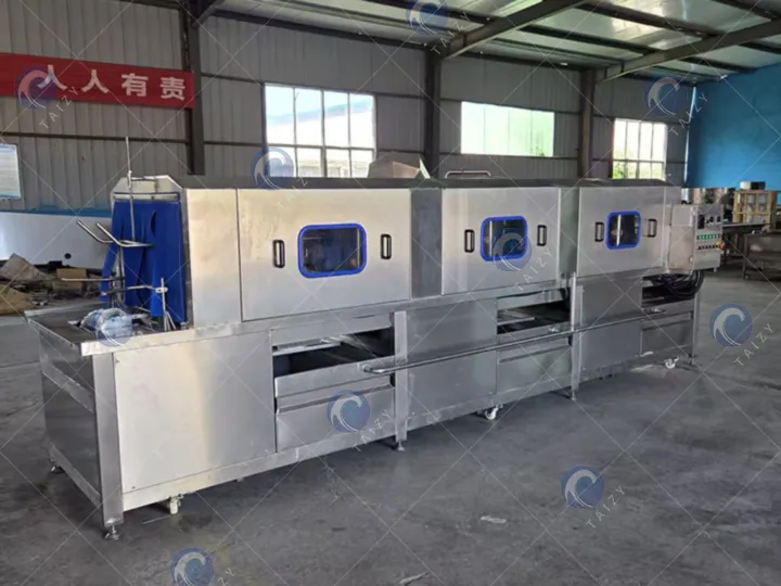 Deliver Plastic Crate Washing Machine To Russia 1 Plastic crate washing machine for sale