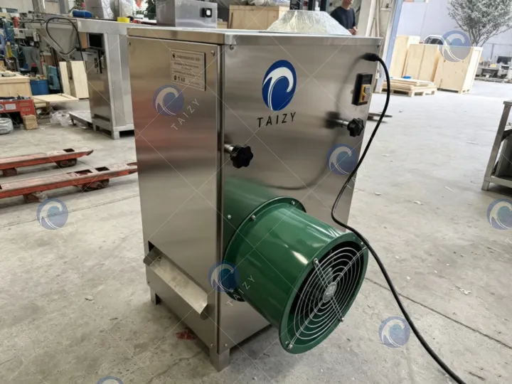 400Kg/H Garlic Splitting Machine Sold To Bulgaria For Small-Scale Garlic Processing 3 Newly-made garlic clove separator