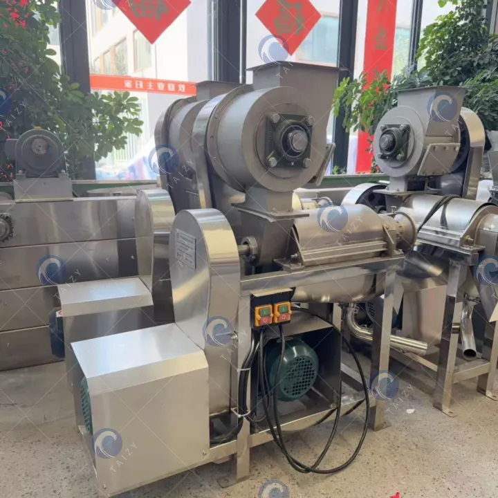 0.5T Crushing Screw Juicer Sold To Suriname For Galangal Juice Extraction 5 Screw juice extraction machine with crushing