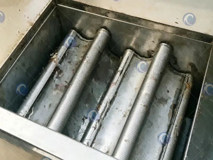 upper crushing